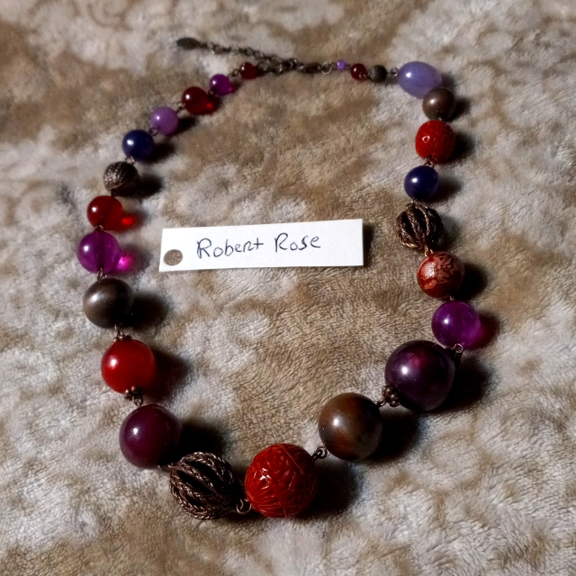 O-29 Vintage Robert Rose Beaded Necklace